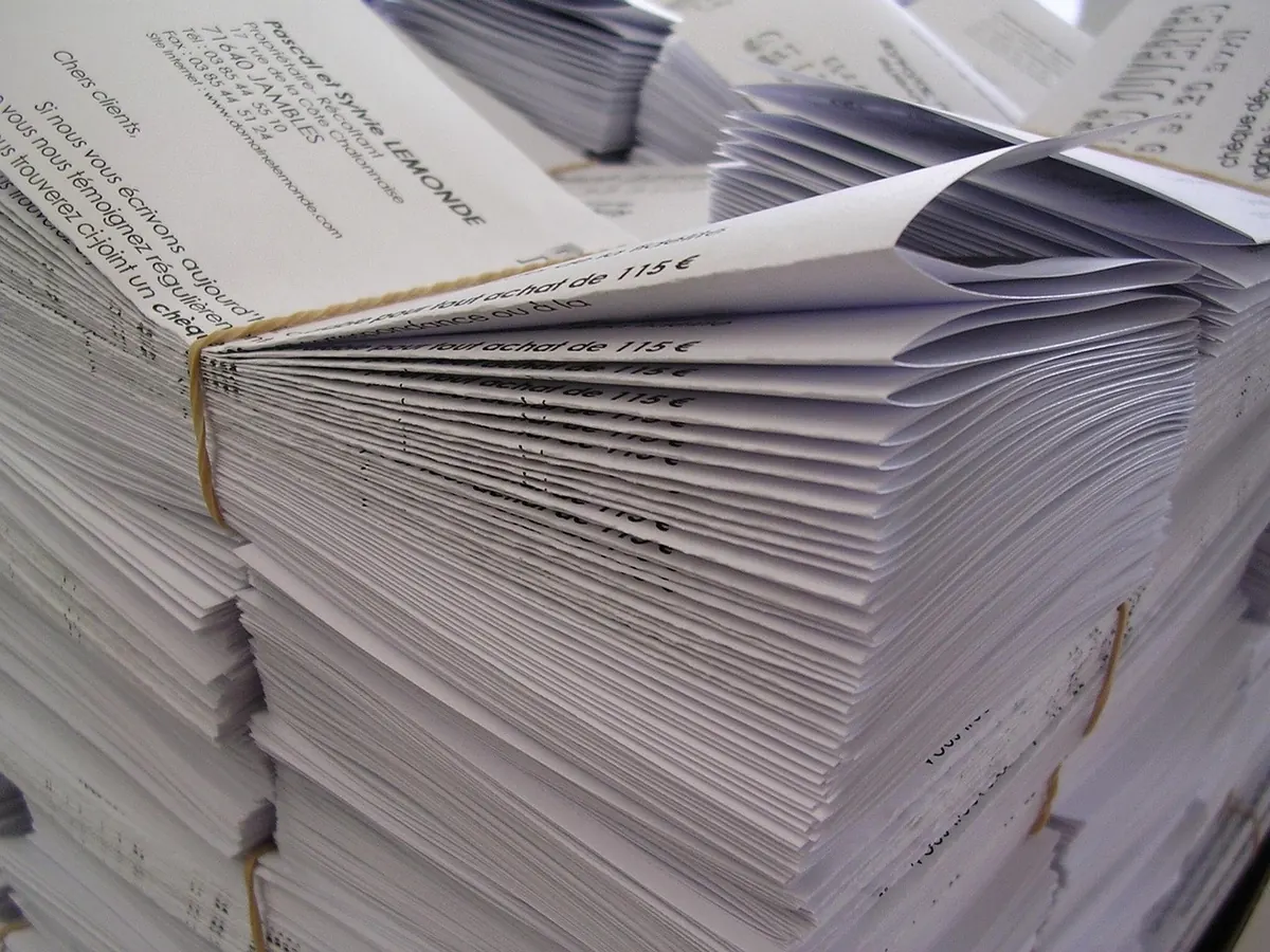 How to Cost and Print a Photography Zine in the UK: A Practical Guide
